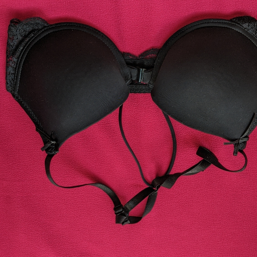 Women's Black Lase Front Closure Bra